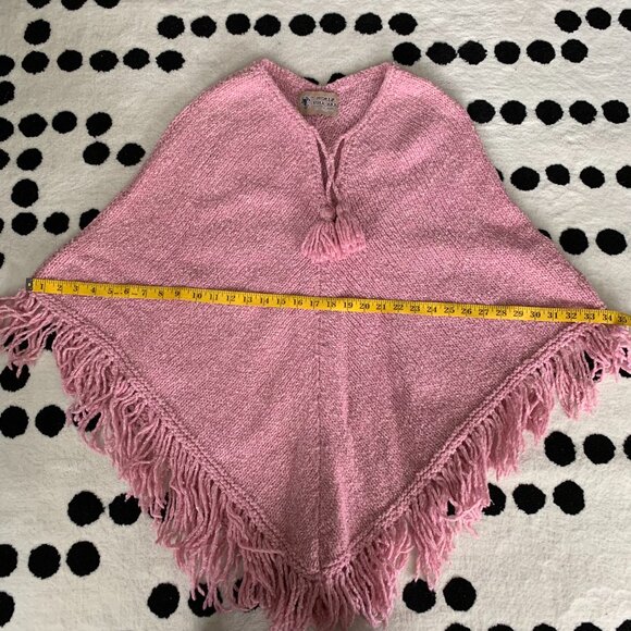 Vintage World Folk Art Pink Fringe Knit Boho Hippie Poncho Sweater - Picture 11 of 12